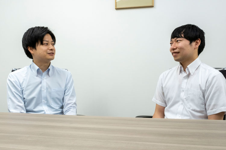 インタビュー写真